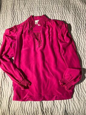 vintage 100% silk fuchia blouse from Jerry Regenbogen size 4